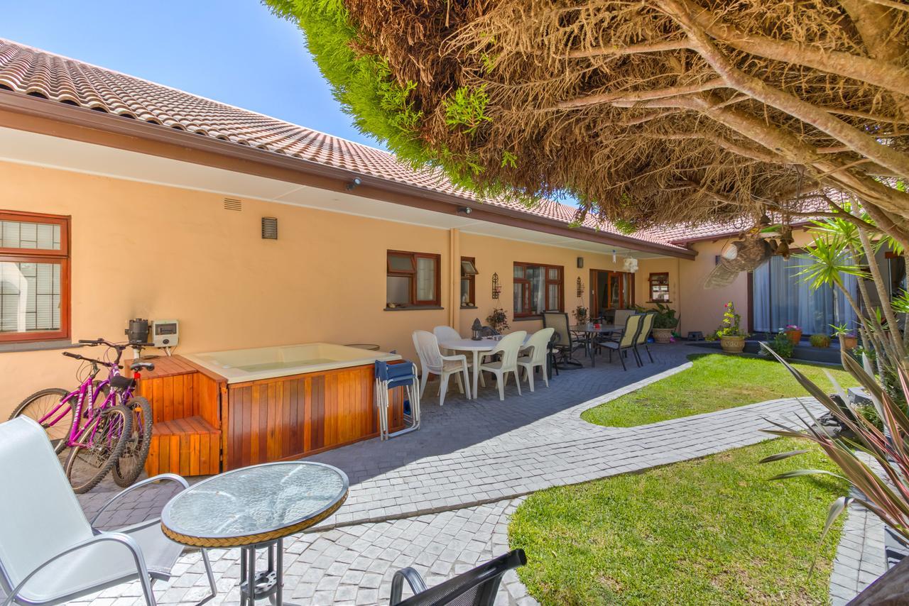 Vue Grande Villa Knysna Exterior foto